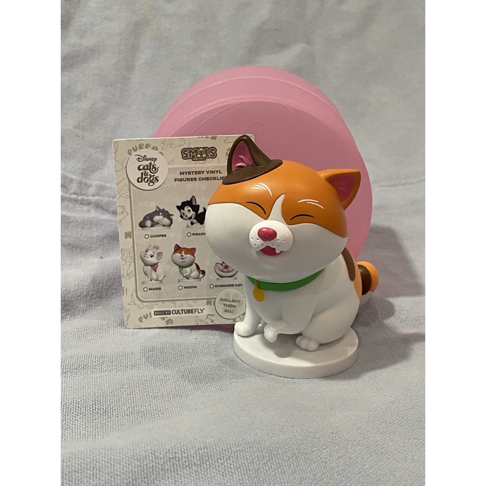 NEW Disney Cats & Dogs Mystery Vinyl Figure by Culturafly - Big Hero 6 - Mochi